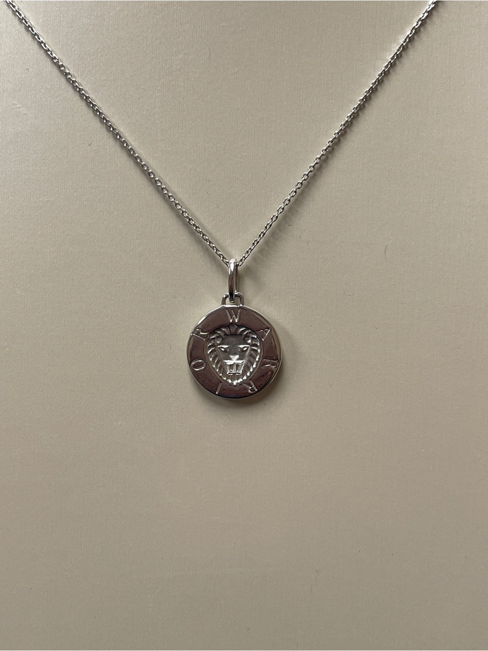 NWOT Monica Rich Kosann Sterling Silver “Warrior” Lion Intaglio Necklace
